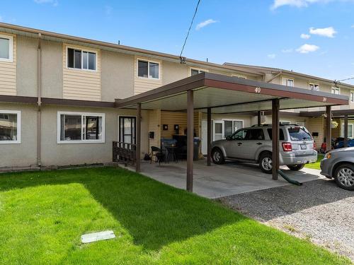 40-1697 Greenfield Ave, Kamloops, BC - Outdoor
