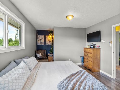 40-1697 Greenfield Ave, Kamloops, BC - Indoor Photo Showing Bedroom