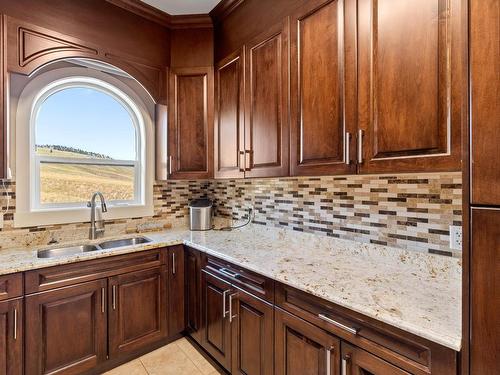 6240 Trans Canada Highway, Kamloops, BC - Indoor Photo Showing Kitchen With Double Sink