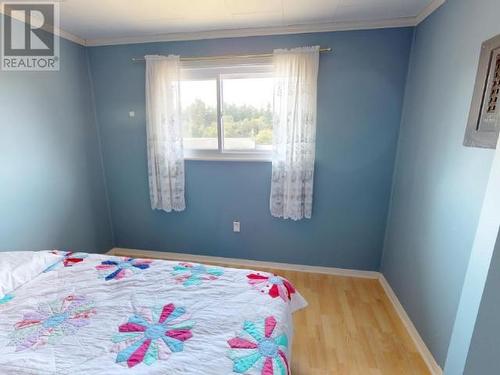 4594 Fernwood Ave, Powell River, BC - Indoor Photo Showing Bedroom