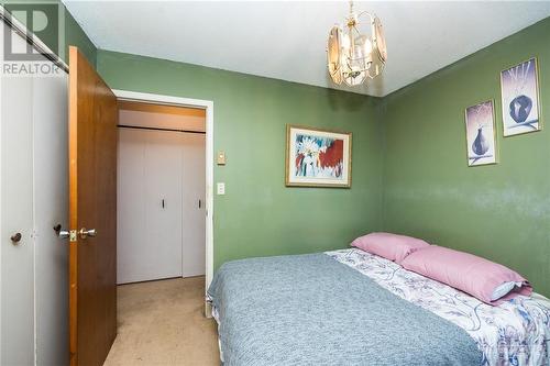 212 Nelson Street E, Carleton Place, ON - Indoor Photo Showing Bedroom