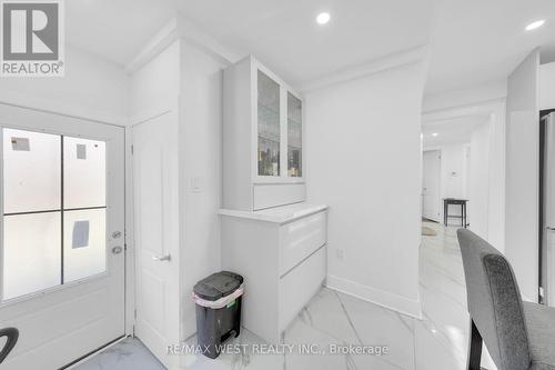 759 Essa Road, Barrie, ON - Indoor Photo Showing Bathroom