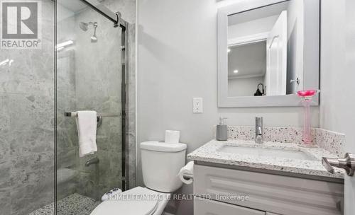 71 High Street, Collingwood, ON - Indoor Photo Showing Bathroom