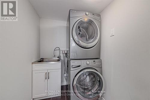 23 Kierland Road, Barrie, ON - Indoor Photo Showing Laundry Room