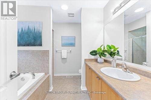 18 Cloverlawn Street, Brampton, ON - Indoor Photo Showing Bathroom