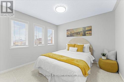 18 Cloverlawn Street, Brampton, ON - Indoor Photo Showing Bedroom