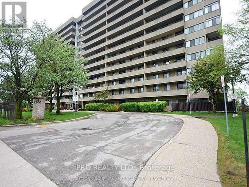 211 - 1300 Mississauga Vly Boulevard, Mississauga, ON - Outdoor With Facade