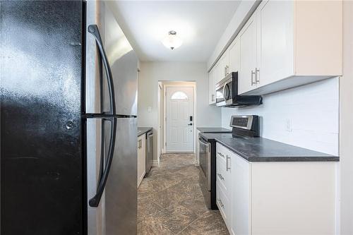 60 Burfield Avenue|Unit #1, Hamilton, ON - Indoor Photo Showing Kitchen