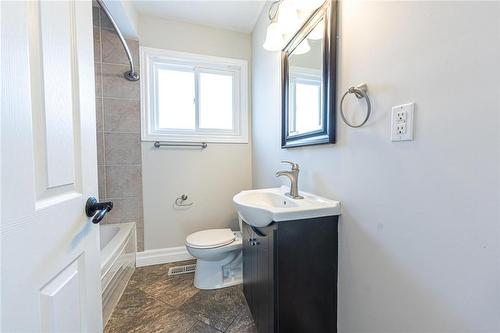 60 Burfield Avenue|Unit #1, Hamilton, ON - Indoor Photo Showing Bathroom