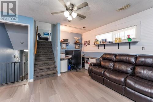 7541 St Patrick Avenue, Prince George, BC - Indoor Photo Showing Living Room