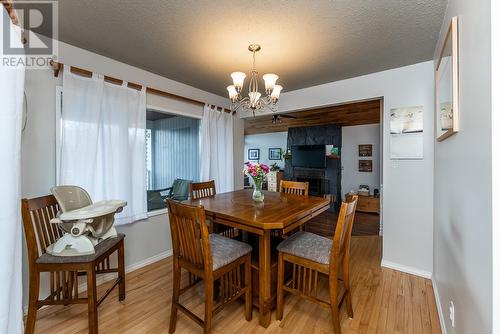 7946 St John Crescent, Prince George, BC - Indoor Photo Showing Dining Room