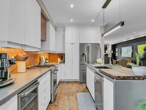 307 Woodmount Ave, Toronto, ON - Indoor Photo Showing Kitchen With Upgraded Kitchen