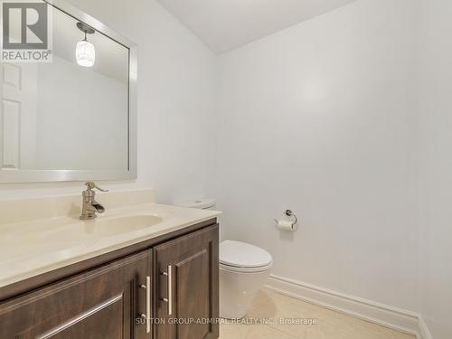 77 Chiswell Crescent, Toronto, ON - Indoor Photo Showing Bathroom