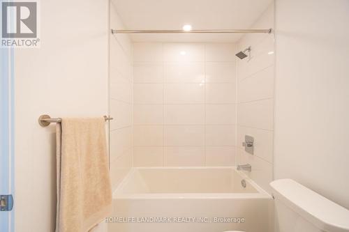 4308 - 395 Bloor Street E, Toronto, ON - Indoor Photo Showing Bathroom