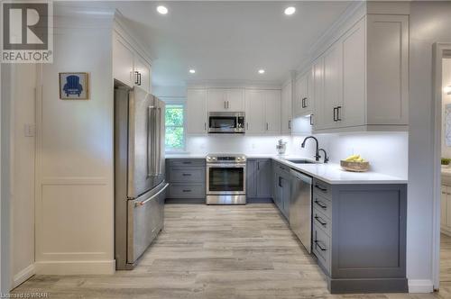 127 Brandon Avenue, Kitchener, ON - Indoor Photo Showing Kitchen With Upgraded Kitchen
