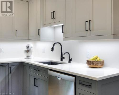 127 Brandon Avenue, Kitchener, ON - Indoor Photo Showing Kitchen With Upgraded Kitchen