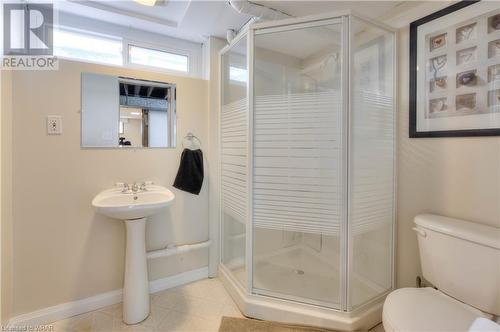 127 Brandon Avenue, Kitchener, ON - Indoor Photo Showing Bathroom
