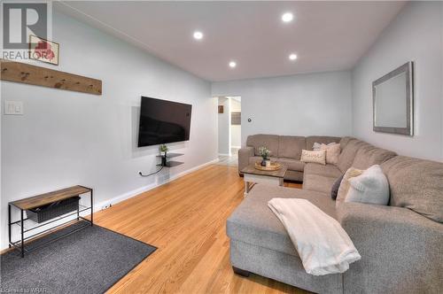 127 Brandon Avenue, Kitchener, ON - Indoor Photo Showing Living Room