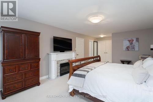 3 Huttonville Drive, Brampton, ON - Indoor Photo Showing Bedroom