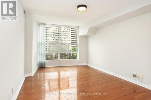 411 - 1 Elm Drive, Mississauga, ON - Indoor Photo Showing Other Room