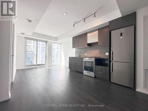 3104 - 251 Jarvis Street, Toronto, ON - Indoor Photo Showing Kitchen