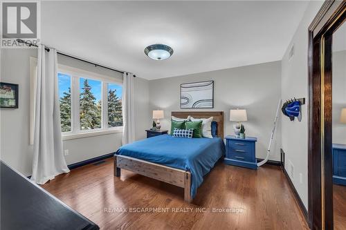 200 Green Mountain Road E, Hamilton (Stoney Creek Mountain), ON - Indoor Photo Showing Bedroom