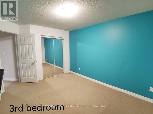 27 - 468 Doon Drive S, Kitchener, ON - Indoor Photo Showing Other Room