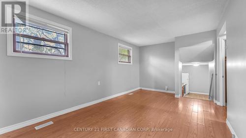 598 Mapledale Avenue, London, ON - Indoor Photo Showing Other Room