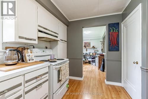 578 Westmount Drive, London, ON - Indoor Photo Showing Kitchen
