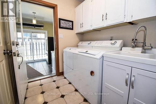 3 Barbican Trail, St. Catharines, ON - Indoor Photo Showing Laundry Room