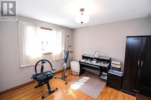 3 Barbican Trail, St. Catharines, ON - Indoor