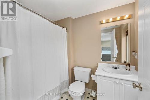 277 Rossmore Court, London, ON - Indoor Photo Showing Bathroom