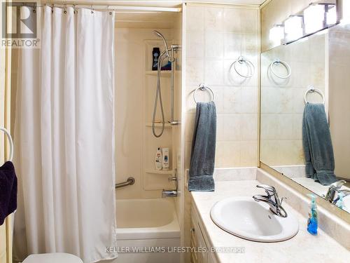 43 - 198 Springbank Drive, London, ON - Indoor Photo Showing Bathroom