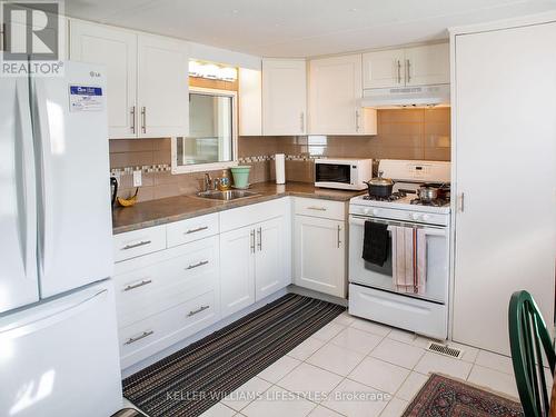 43 - 198 Springbank Drive, London, ON - Indoor Photo Showing Kitchen