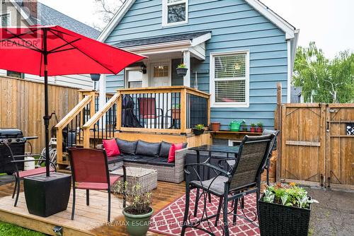 32 Bayfield Avenue, Hamilton, ON - Outdoor With Deck Patio Veranda With Exterior