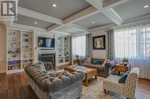 1 Royal Crescent, Southwold (Talbotville), ON - Indoor Photo Showing Living Room With Fireplace