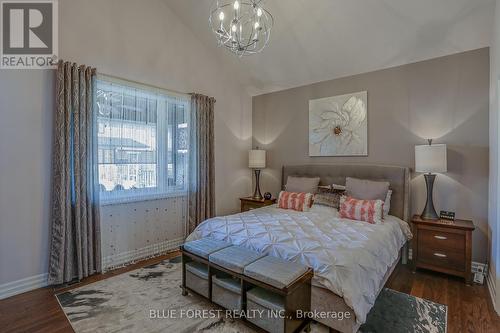 1 Royal Crescent, Southwold (Talbotville), ON - Indoor Photo Showing Bedroom