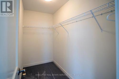 322 - 251 Northfield Drive E, Waterloo, ON - Indoor With Storage