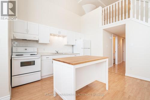 102 - 111 Grey Street, Brant, ON - Indoor Photo Showing Kitchen