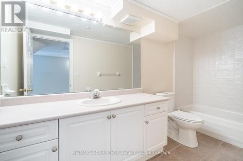 102 - 111 Grey Street, Brant, ON - Indoor Photo Showing Bathroom