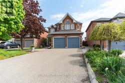 6078 WINTERVIEW COURT  Mississauga, ON L5N 7B2