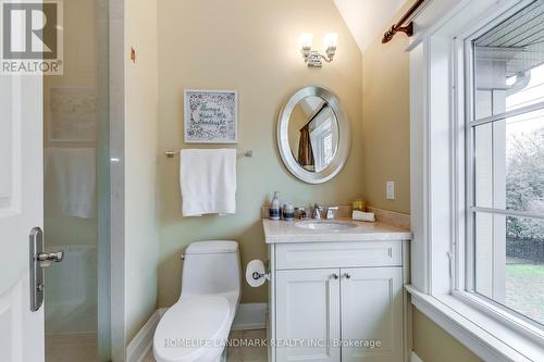 415 Morrison Road, Oakville, ON - Indoor Photo Showing Bathroom