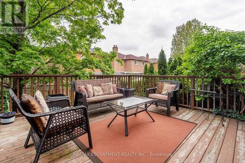 5592 Shillington Drive, Mississauga, ON - Outdoor With Deck Patio Veranda With Exterior