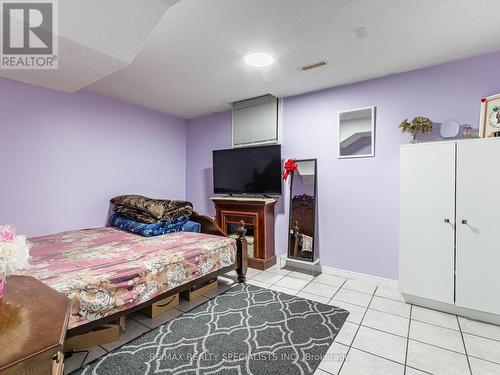 32 Matterdale Avenue, Brampton, ON - Indoor Photo Showing Bedroom