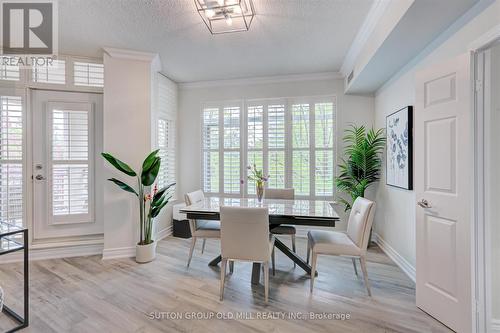 202 - 10 Old Mill Trail, Toronto, ON - Indoor Photo Showing Dining Room