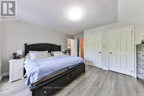 3350 Guelph Line, Burlington, ON - Indoor Photo Showing Bedroom