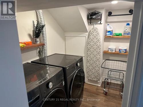 153 Clarence Street, Vaughan, ON - Indoor Photo Showing Laundry Room