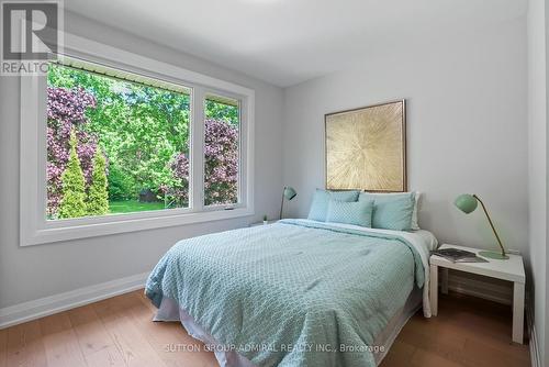 222 Walnut Crescent, Barrie, ON - Indoor Photo Showing Bedroom