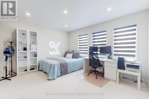 3 Cypress Point Street, Barrie, ON - Indoor Photo Showing Bedroom