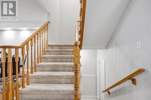 1646 Beard Drive, Milton, ON - Indoor Photo Showing Other Room